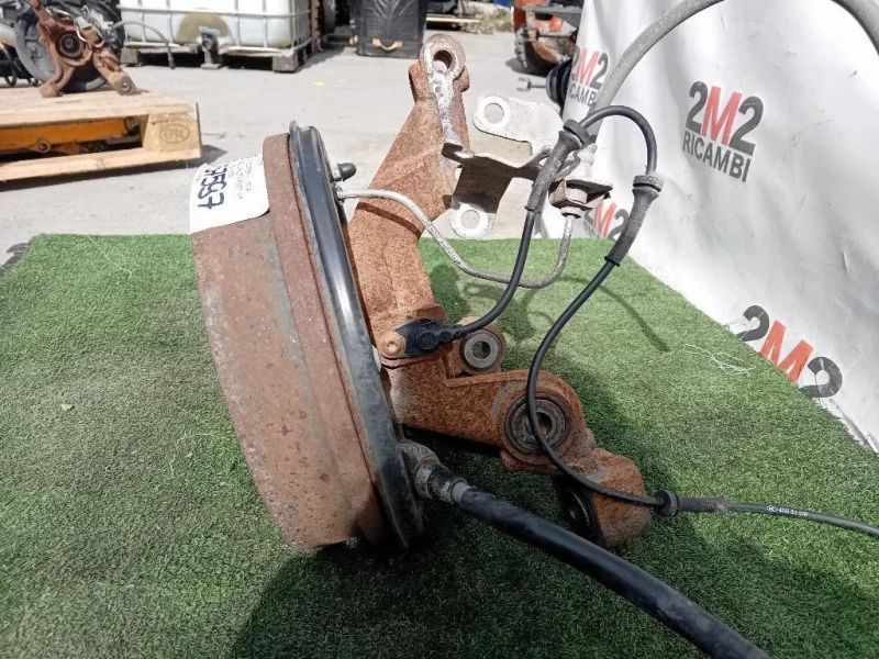 Fusello Ruota POST DX 430184438R Dacia Duster I 2014