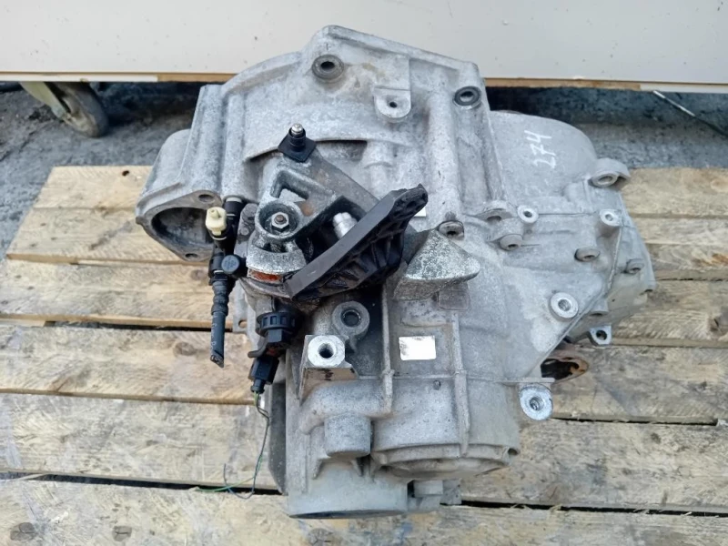 Cambio 6 MARCE MANUALE Volkswagen Touran III 2010