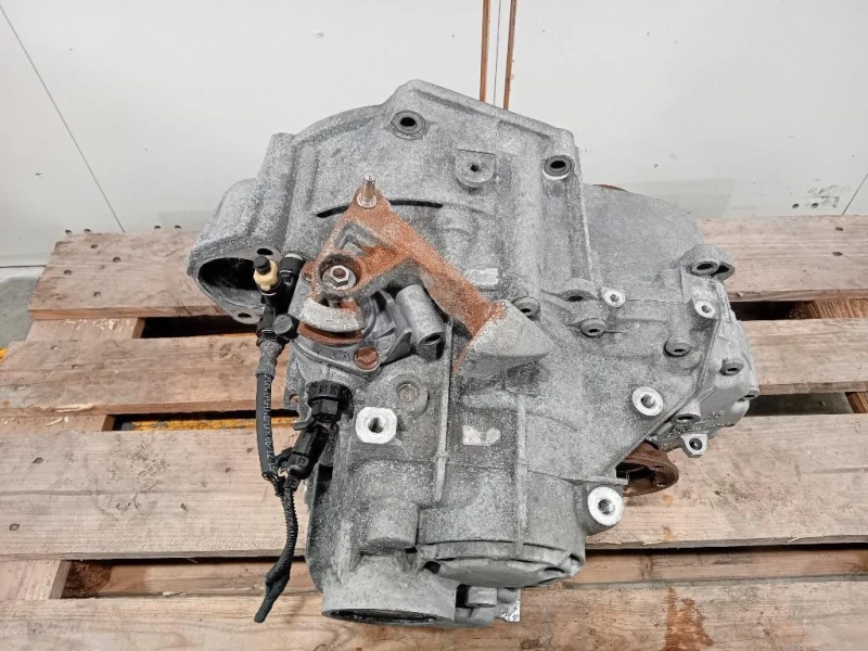 Cambio 6 MARCE MANUALE Volkswagen Touran III 2010