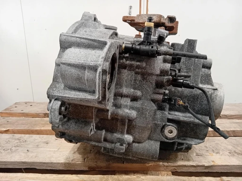 Cambio 6 MARCE MANUALE Volkswagen Touran III 2010