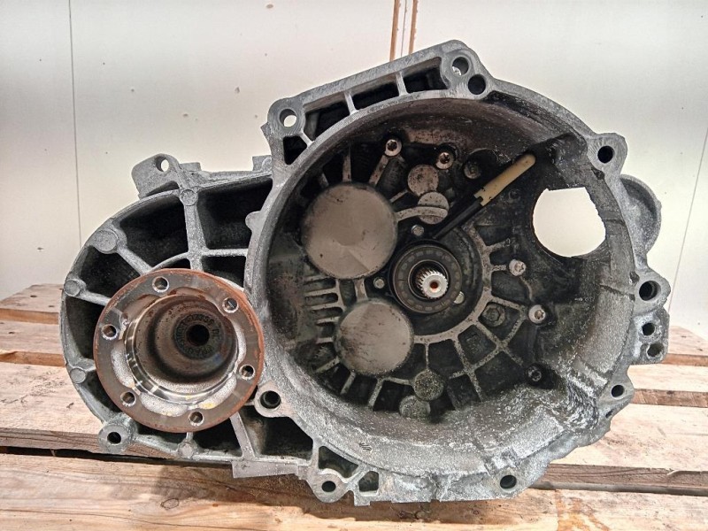 Cambio 6 MARCE MANUALE Volkswagen Touran III 2010