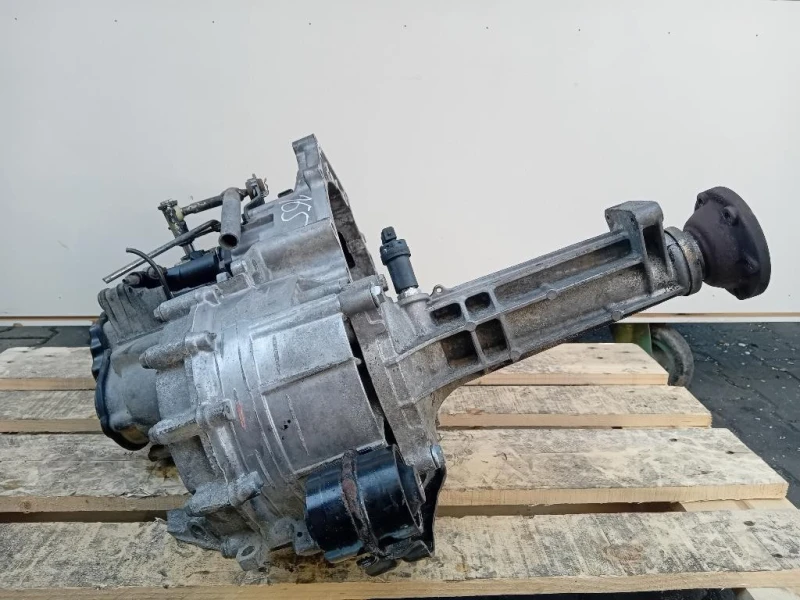 Cambio EWB 5 MARCE MANUALE Volkswagen Transporter T5 2004