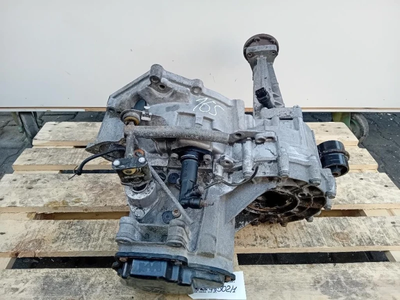 Cambio EWB 5 MARCE MANUALE Volkswagen Transporter T5 2004