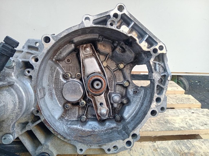 Cambio EWB 5 MARCE MANUALE Volkswagen Transporter T5 2004