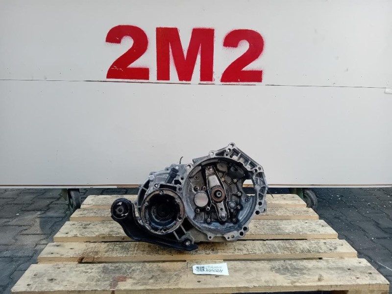 Cambio EWB 5 MARCE MANUALE Volkswagen Transporter T5 2004