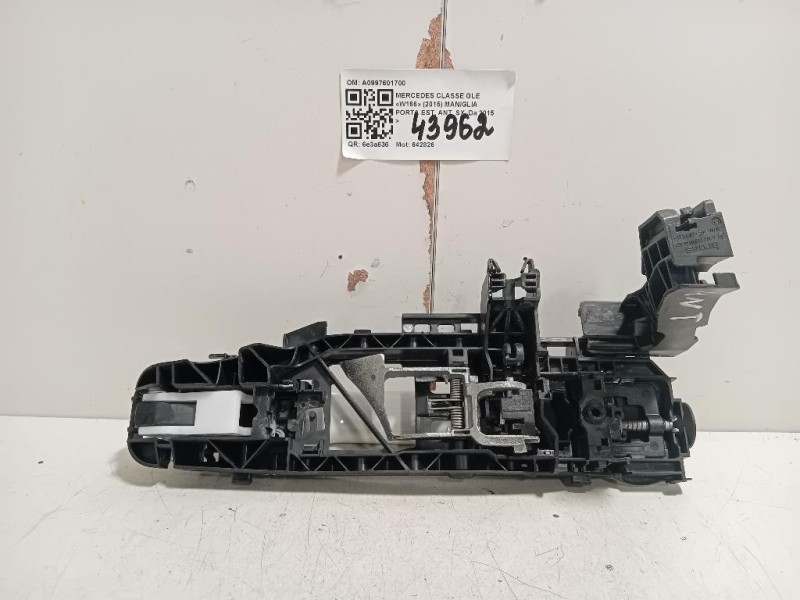 Maniglia Porta EST ANT SX A0997601700 Mercedes Classe GLE W166 2015