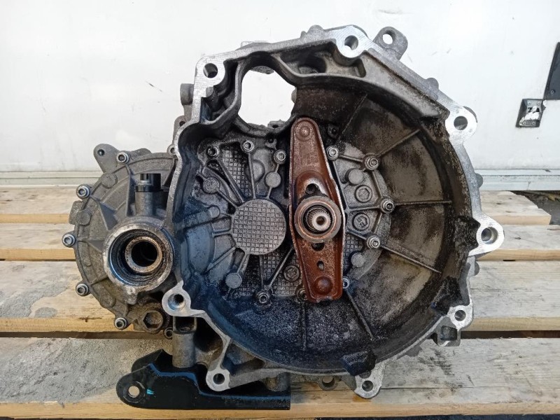 Cambio CAMBIO Volkswagen UP 2012