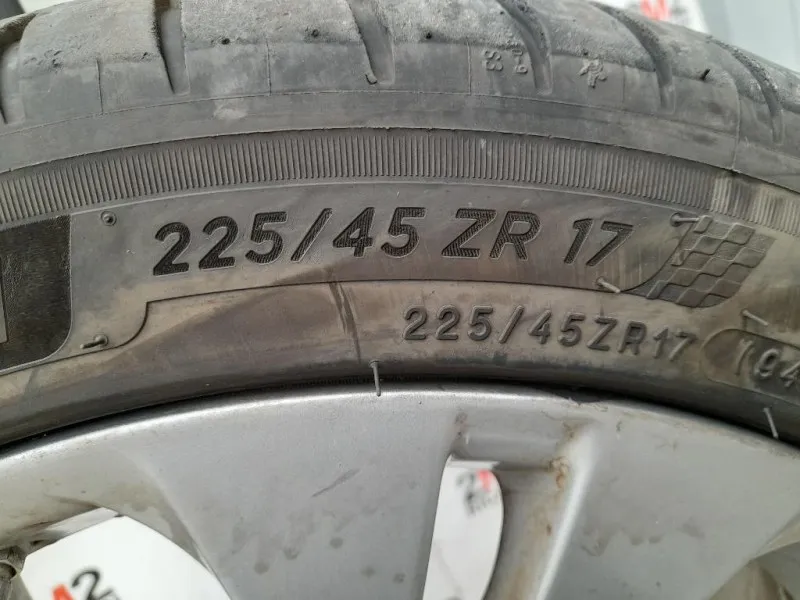 KIT 4 Cerchi 22545 ZR17 A2464010800 Mercedes Classe B W246 2012