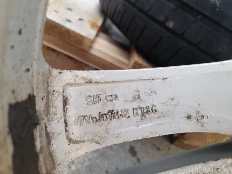 KIT 4 Cerchi 22545 R17 A2094014102 Mercedes Classe CLK C209 2003