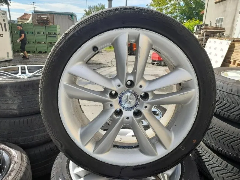 KIT 4 Cerchi 22545 R17 A2094014102 Mercedes Classe CLK C209 2003