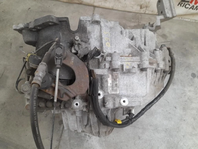 Cambio D5204T6 D66R7002AA Volvo V40 II 2012