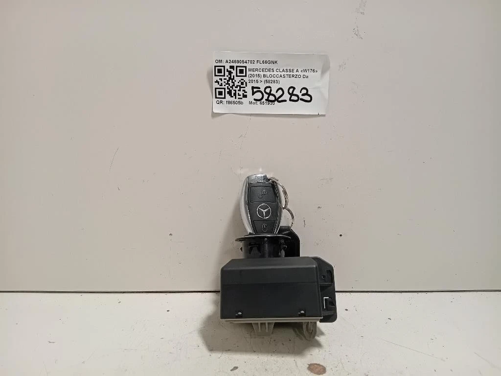 Bloccasterzo A2469054702 Mercedes Classe A W176 2015