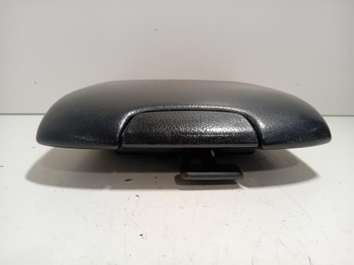 Bracciolo Console Centrale BRACCIOLO CONSOLE CENTRALE Toyota Landcruiser 120 2003