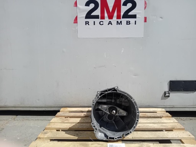 Cambio 6 MARCE MANUALE Bmw Serie 2 F23 Cabrio 2014