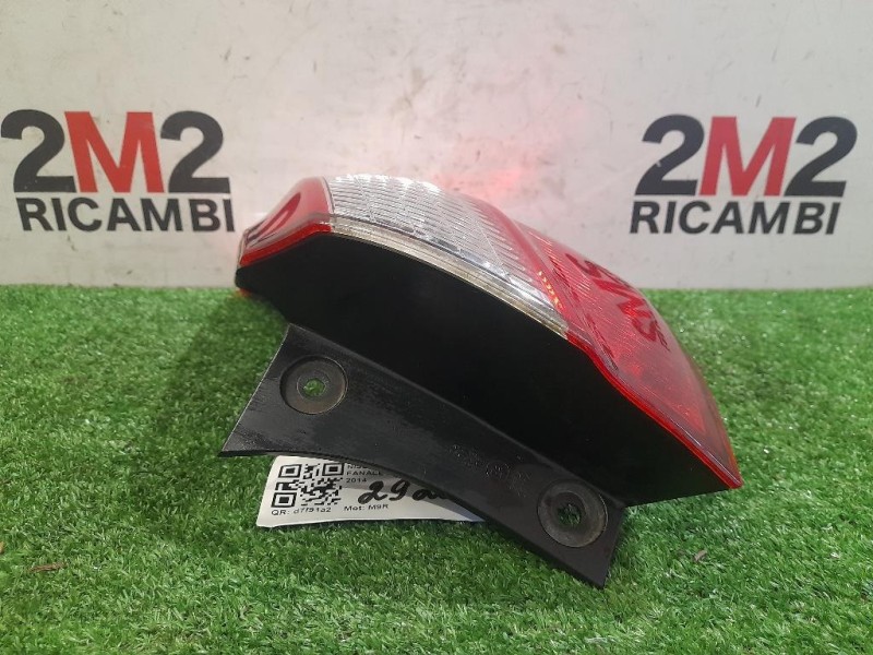 Fanale POST DX Nissan Qashqai I 2010