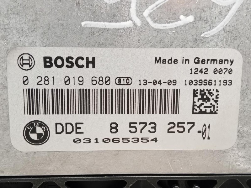 Centralina Iniezione 8573257 Bmw Serie 3 F30 Berlina 2012