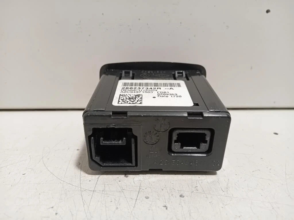 Connettore USB 280237342R Renault Mégane IV 2016