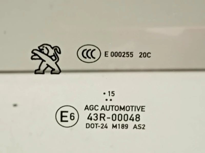 Cristallo Fisso Parafango POST DX 9804000380 Peugeot 308 II SW 2014
