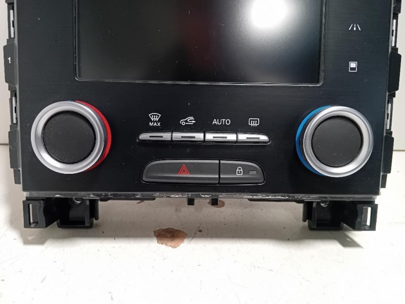 Display Multimediale 681833236R Renault Mégane IV 2016
