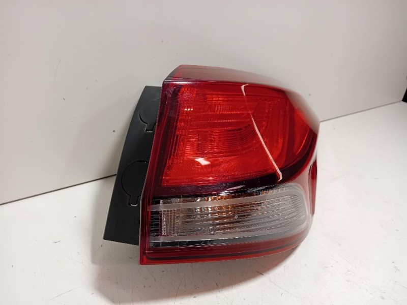 Fanale EST POST DX 92402G4200 Hyundai I30 III CW 2020
