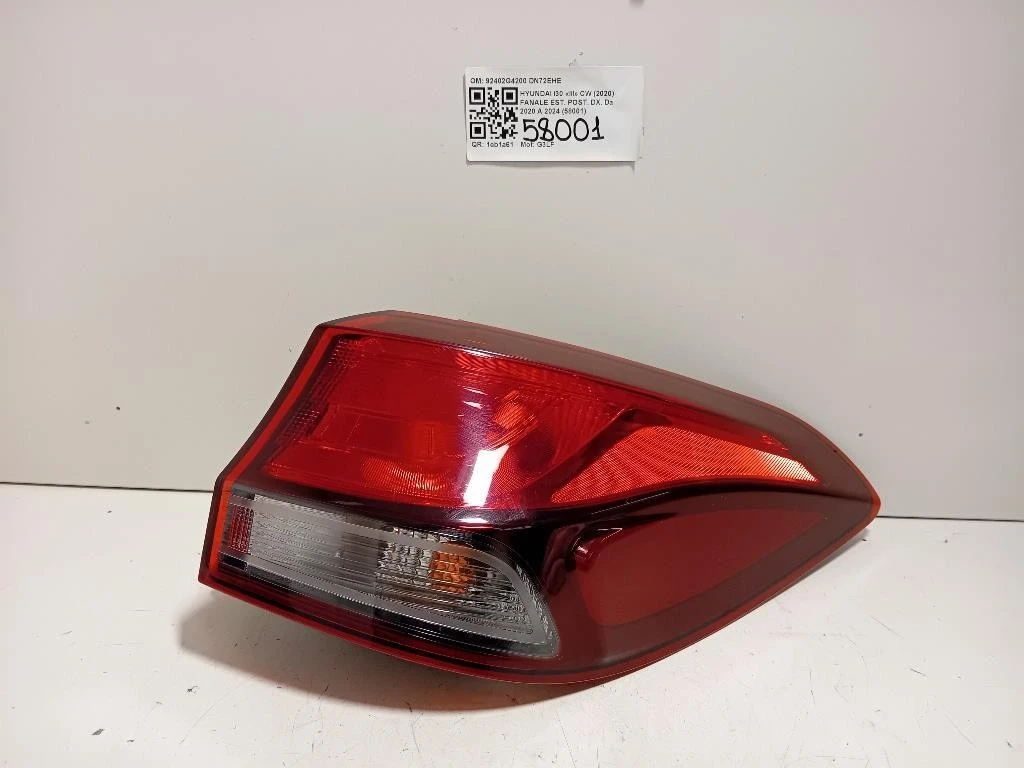 Fanale EST POST DX 92402G4200 Hyundai I30 III CW 2020