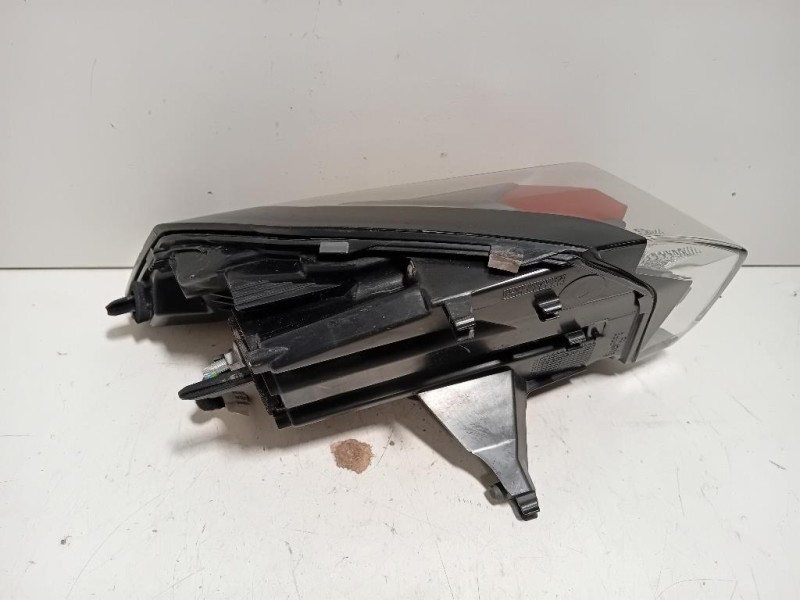 Fanale EST POST DX FR2695020201 Peugeot 2008 II 2020