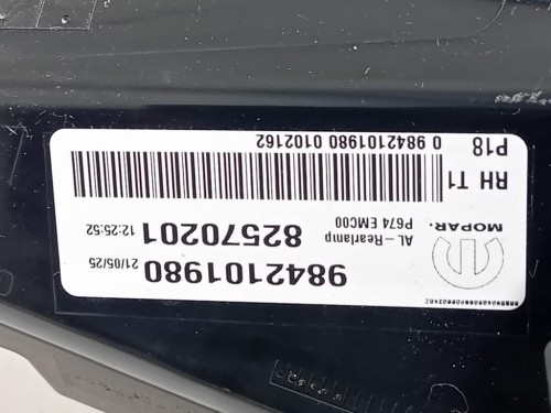 Fanale EST POST DX 9842101980 Peugeot 3008 II 2020