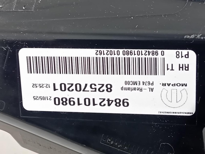Fanale EST POST DX 9842101980 Peugeot 3008 II 2020