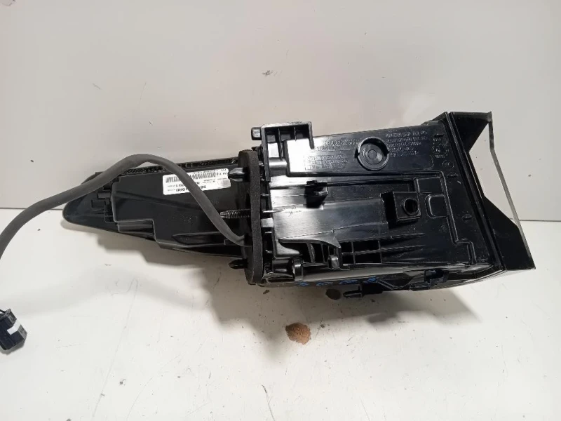 Fanale EST POST DX 9842101980 Peugeot 3008 II 2020