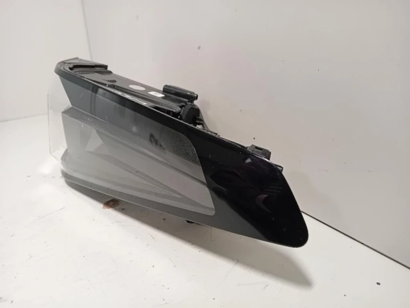 Fanale EST POST DX 9842101980 Peugeot 3008 II 2020