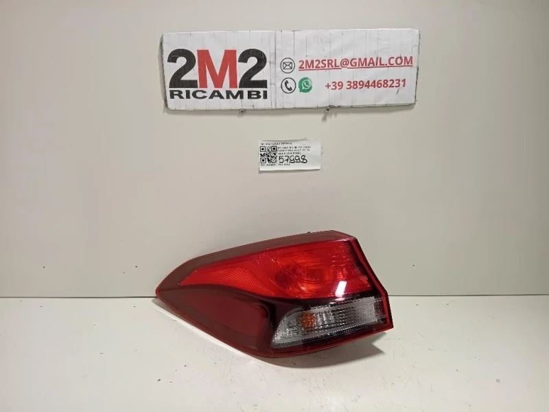 Fanale EST POST SX 92401G4200 Hyundai I30 III CW 2020