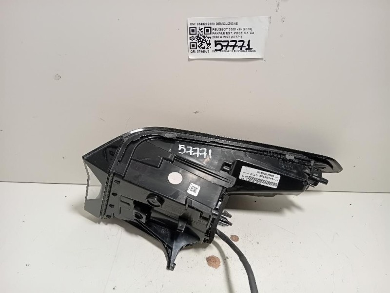 Fanale EST POST SX 9840202680 Peugeot 3008 II 2020