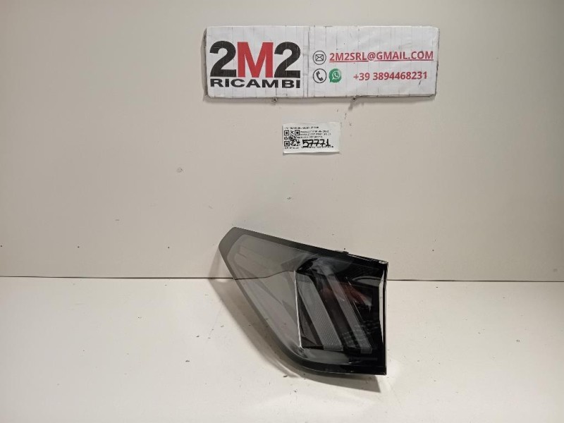Fanale EST POST SX 9840202680 Peugeot 3008 II 2020