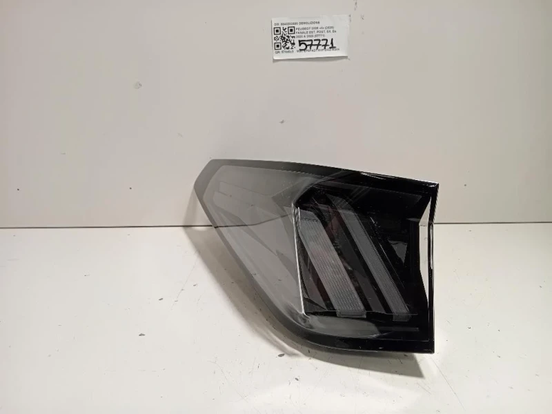 Fanale EST POST SX 9840202680 Peugeot 3008 II 2020