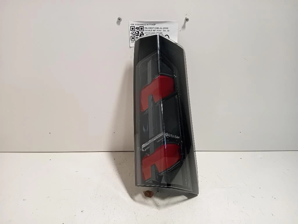 Fanale INF POST DX FR26950232 Peugeot 2008 II 2020