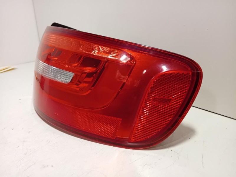 Fanale POST DX 8K9945096D Audi A4 8K5 Avant 2012