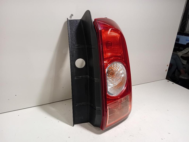 Fanale POST DX 265504309R Dacia Duster I 2014