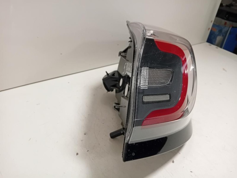 Fanale POST DX L1TB-13404-AG Ford PUMA II 2019