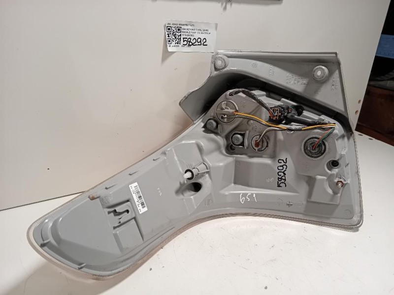 Fanale POST DX 83602-35000 Ssangyong Tivoli 2015