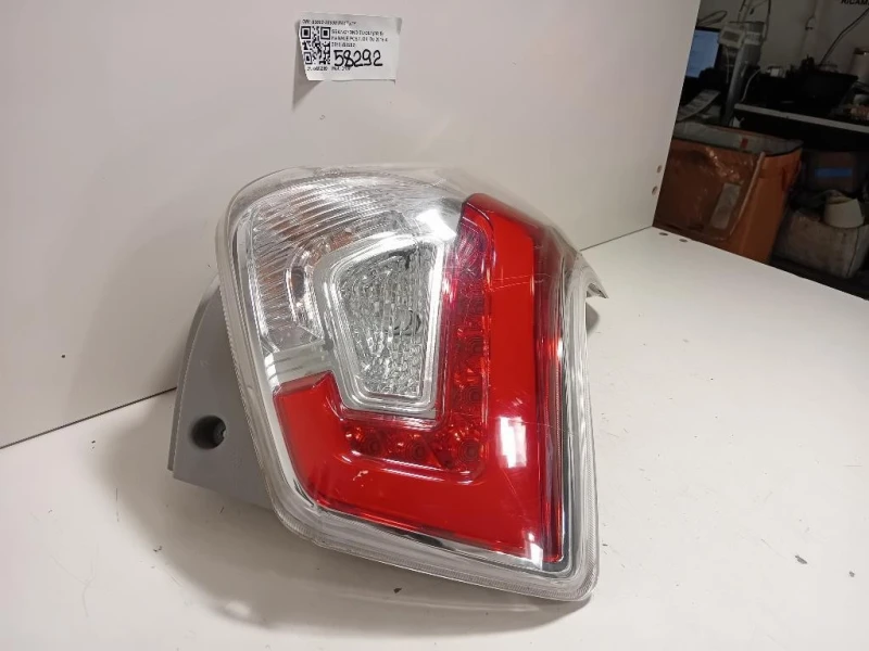 Fanale POST DX 83602-35000 Ssangyong Tivoli 2015