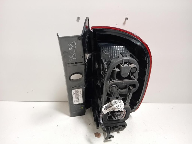 Fanale POST SX 265553627R Dacia Duster I 2014
