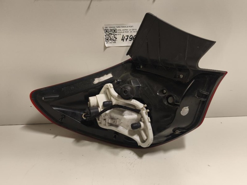 Fanale POST DX 1090098 FARO FANALE POST Opel Astra J 2012