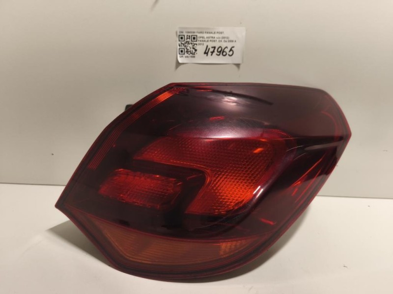 Fanale POST DX 1090098 FARO FANALE POST Opel Astra J 2012