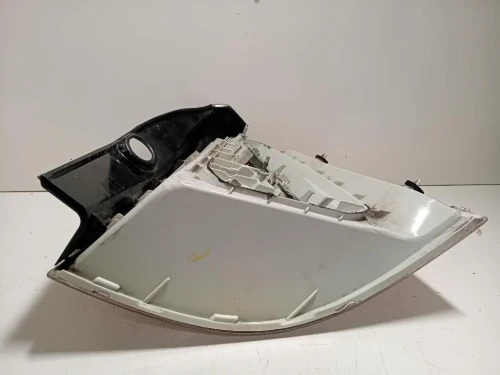Fanale POST SX 084421960L Opel Zafira B 2005