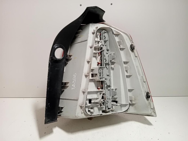Fanale POST SX 084421960L Opel Zafira B 2005