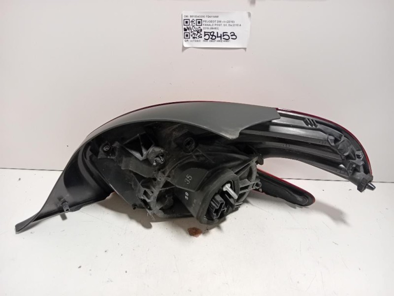 Fanale POST SX 9810343080 Peugeot 208 I 2015