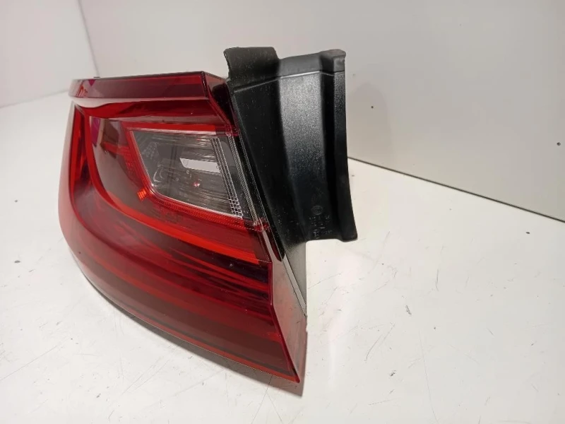 Fanale POST SX 265554829R Renault Mégane IV 2016