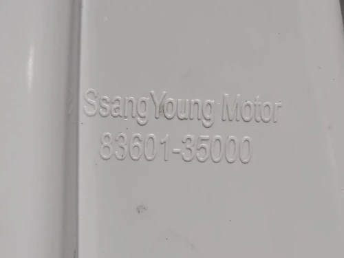 Fanale POST SX 83601-35000 Ssangyong Tivoli 2015