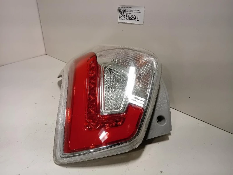 Fanale POST SX 83601-35000 Ssangyong Tivoli 2015