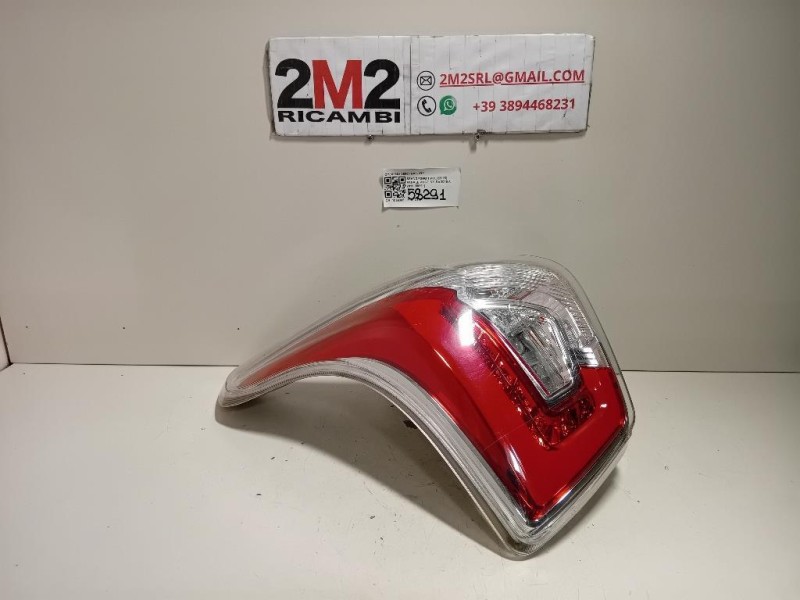 Fanale POST SX 83601-35000 Ssangyong Tivoli 2015